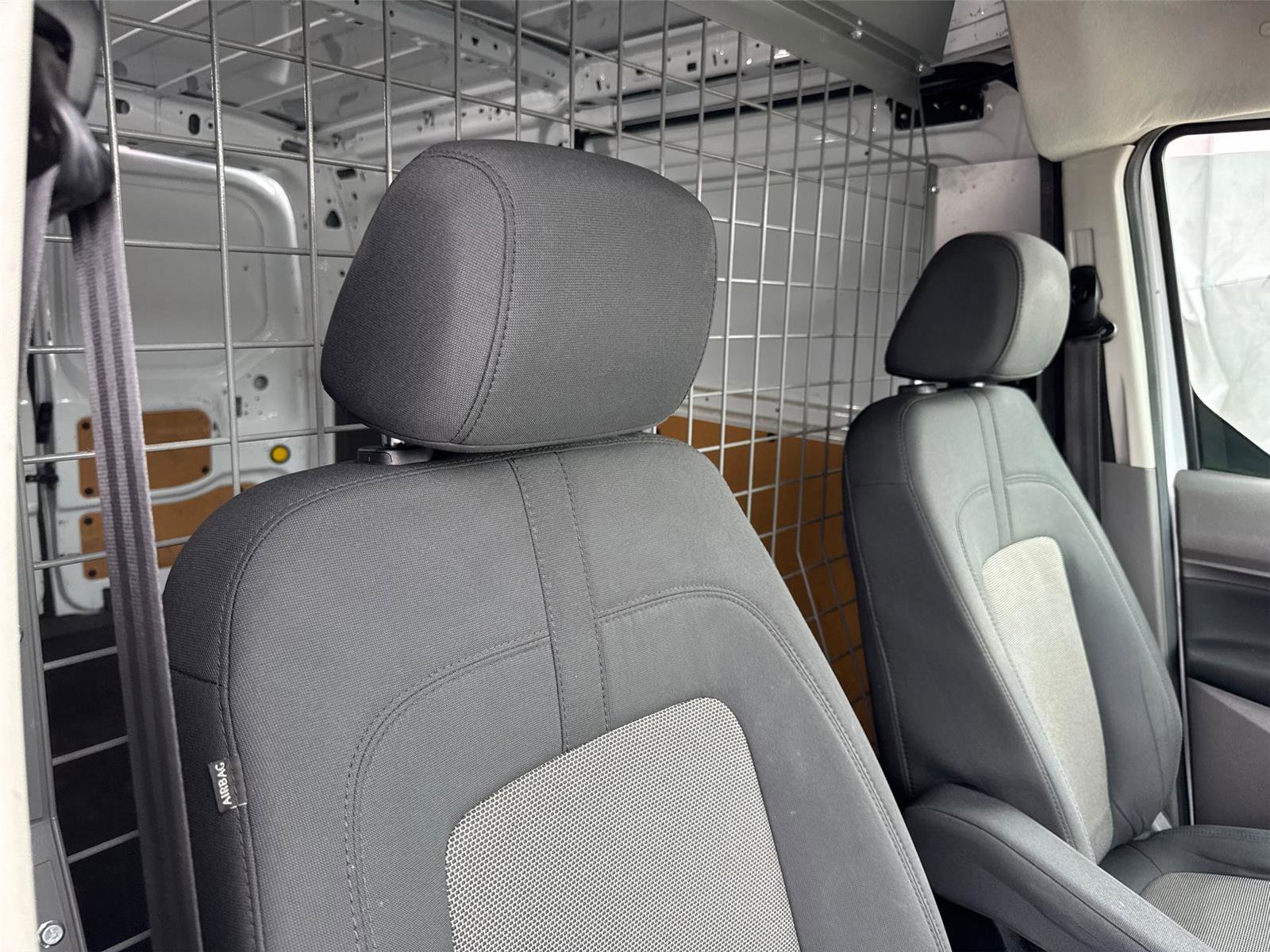Used 2019 Ford Transit Connect XL FWD image 11