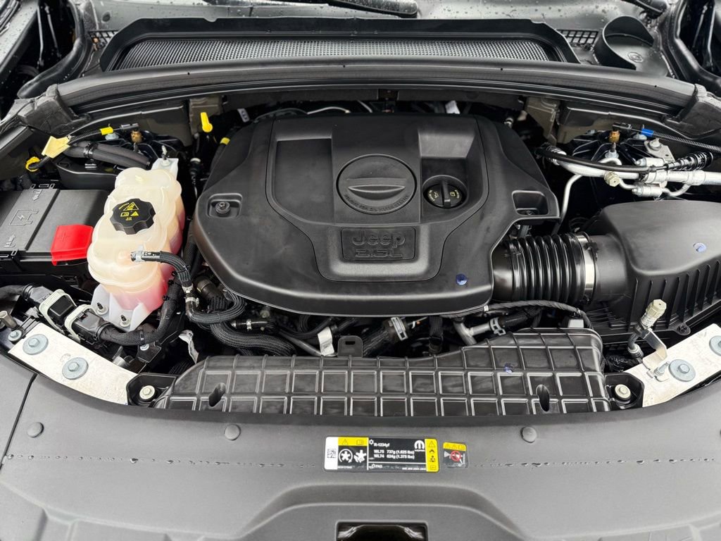 Used 2023 Jeep Grand Cherokee L Overland image 9