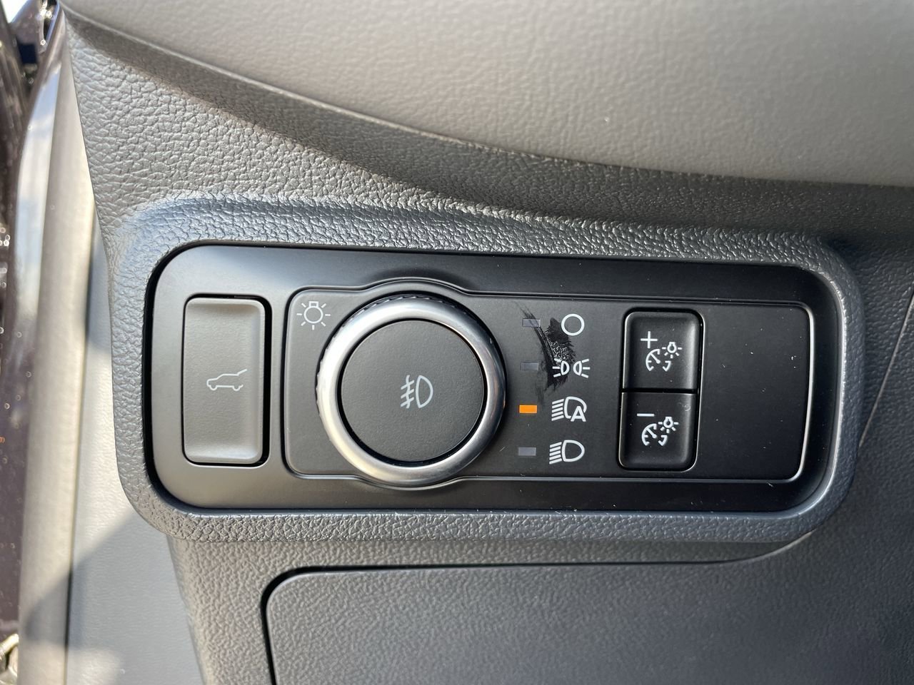 New 2026 Ford Explorer Active w/ Active Comfort Package image 31