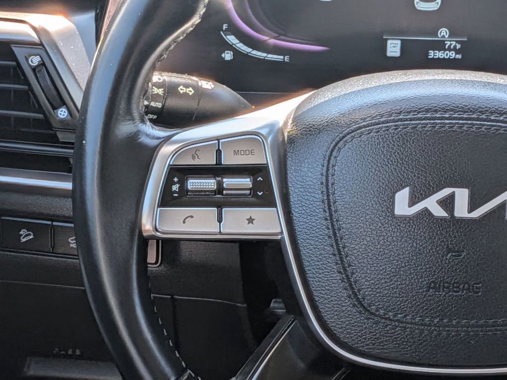 Used 2025 Kia Telluride S image 23