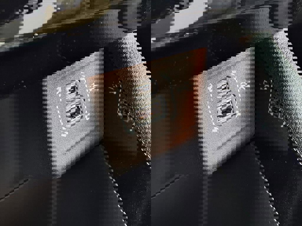 New 2026 Jeep Compass Altitude image 15