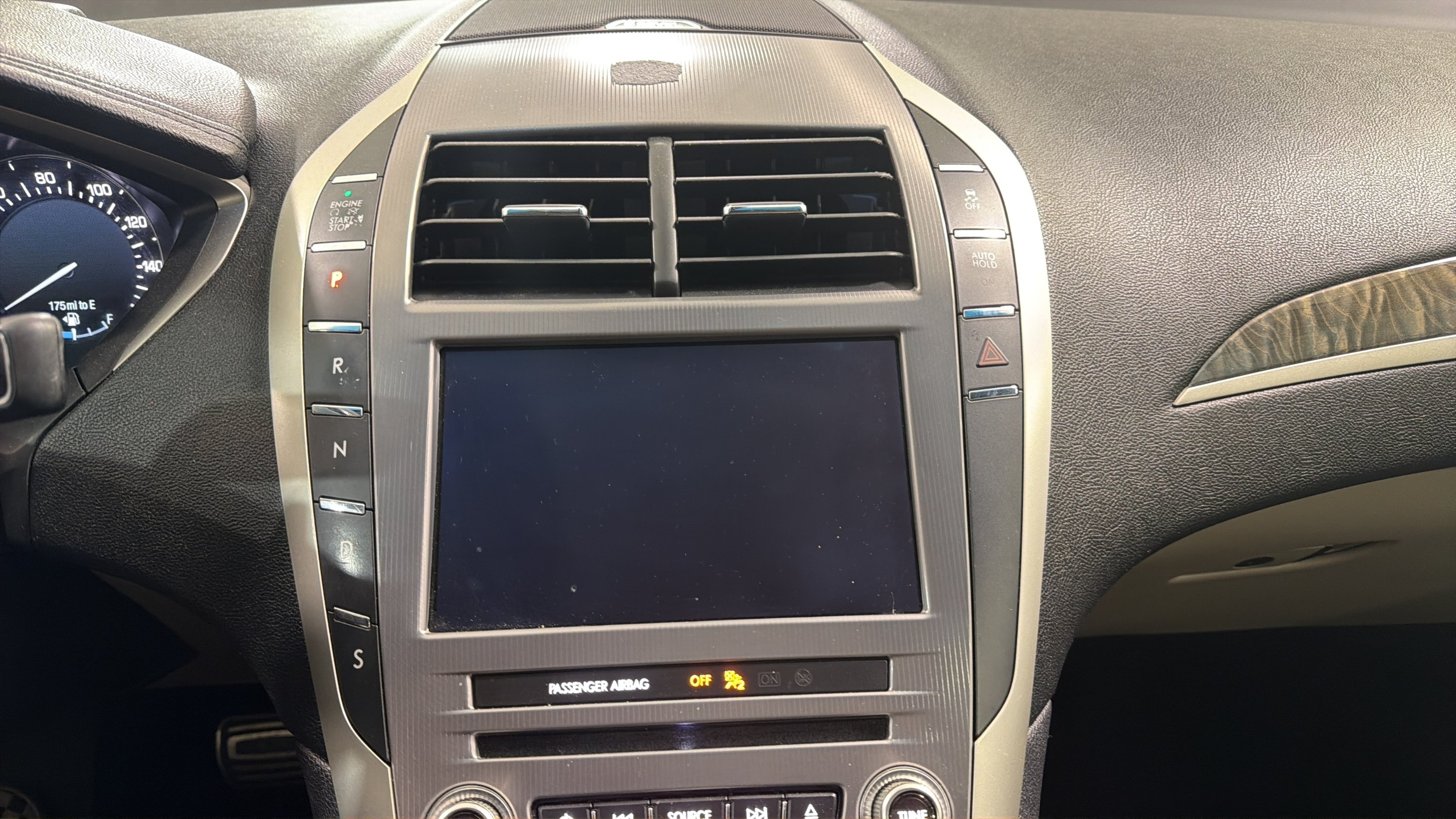 Used 2018 Lincoln MKZ Reserve w/ Magnetic Appearance Package AWD/4WD image 16