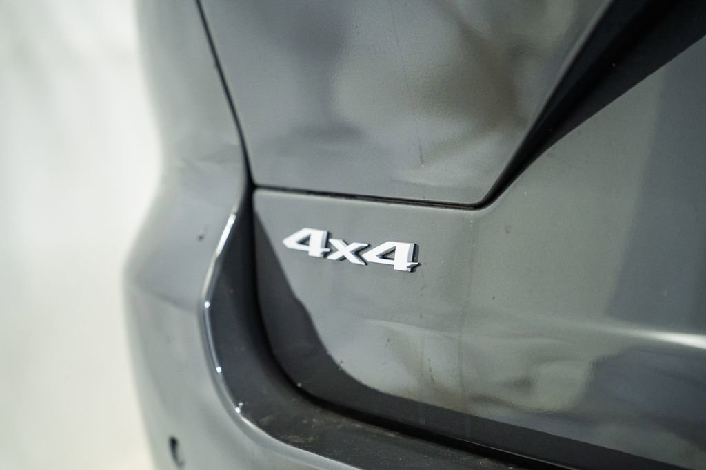 New 2026 Jeep Grand Cherokee Limited AWD/4WD image 8