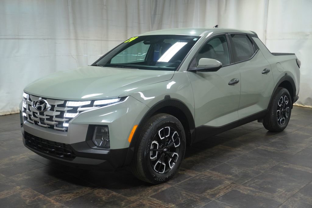 Used 2024 Hyundai Santa Cruz SEL image 2