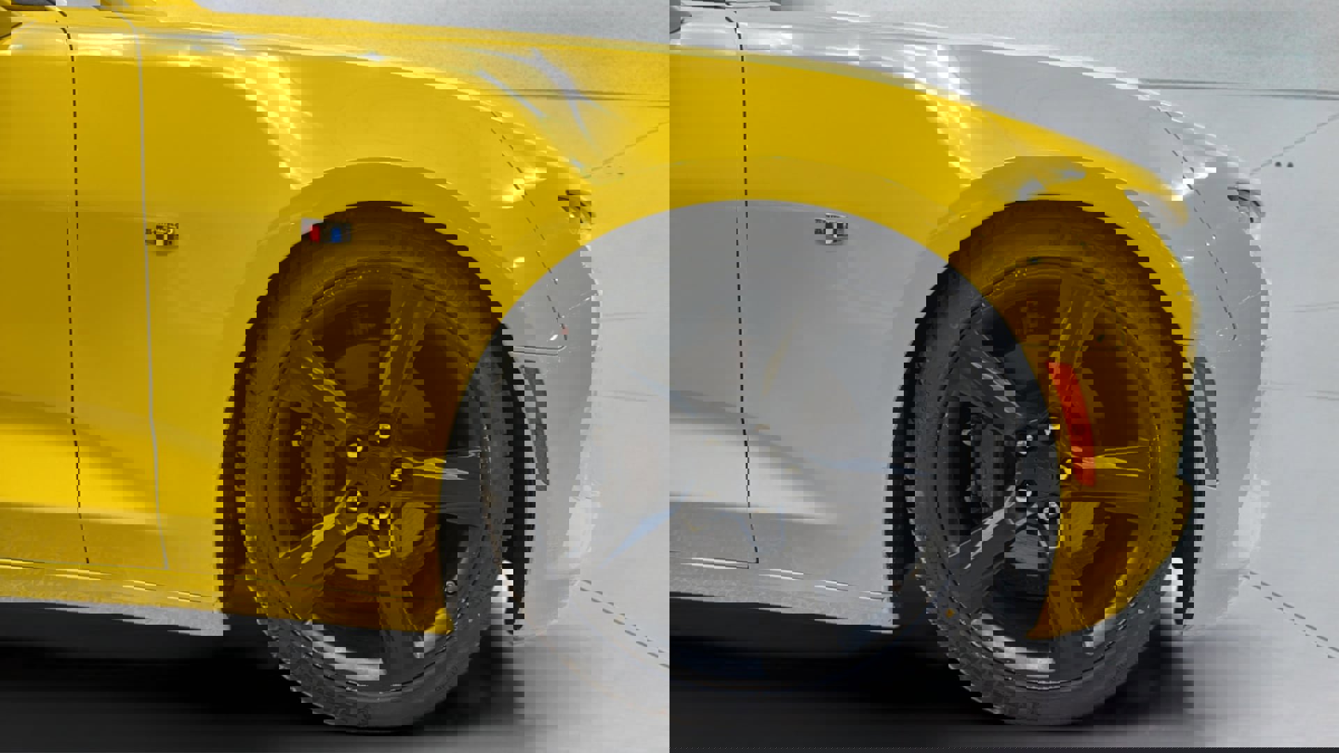 Used 2016 Chevrolet Camaro SS image 34