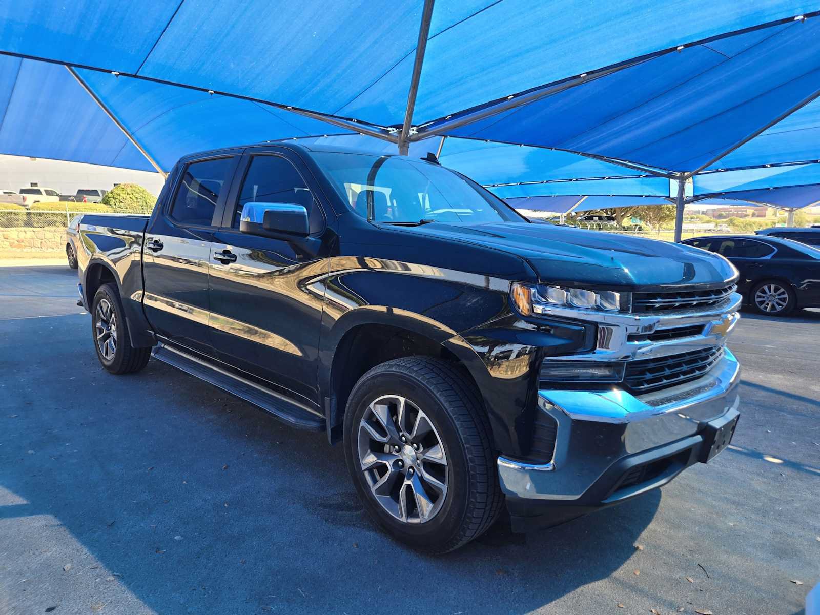 Used 2019 Chevrolet Silverado 1500 LT w/ Texas Edition RWD image 2