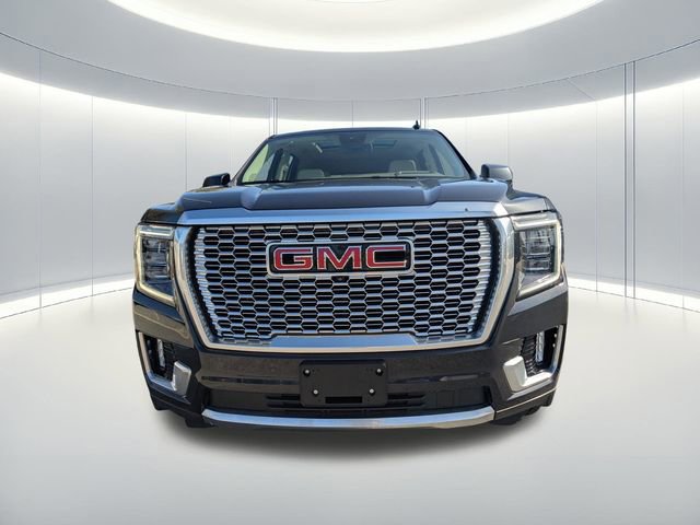 Used 2024 GMC Yukon Denali w/ LPO, Floor Liner Package image 2