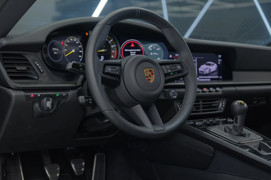 Used 2022 Porsche 911 GT3 RWD image 36