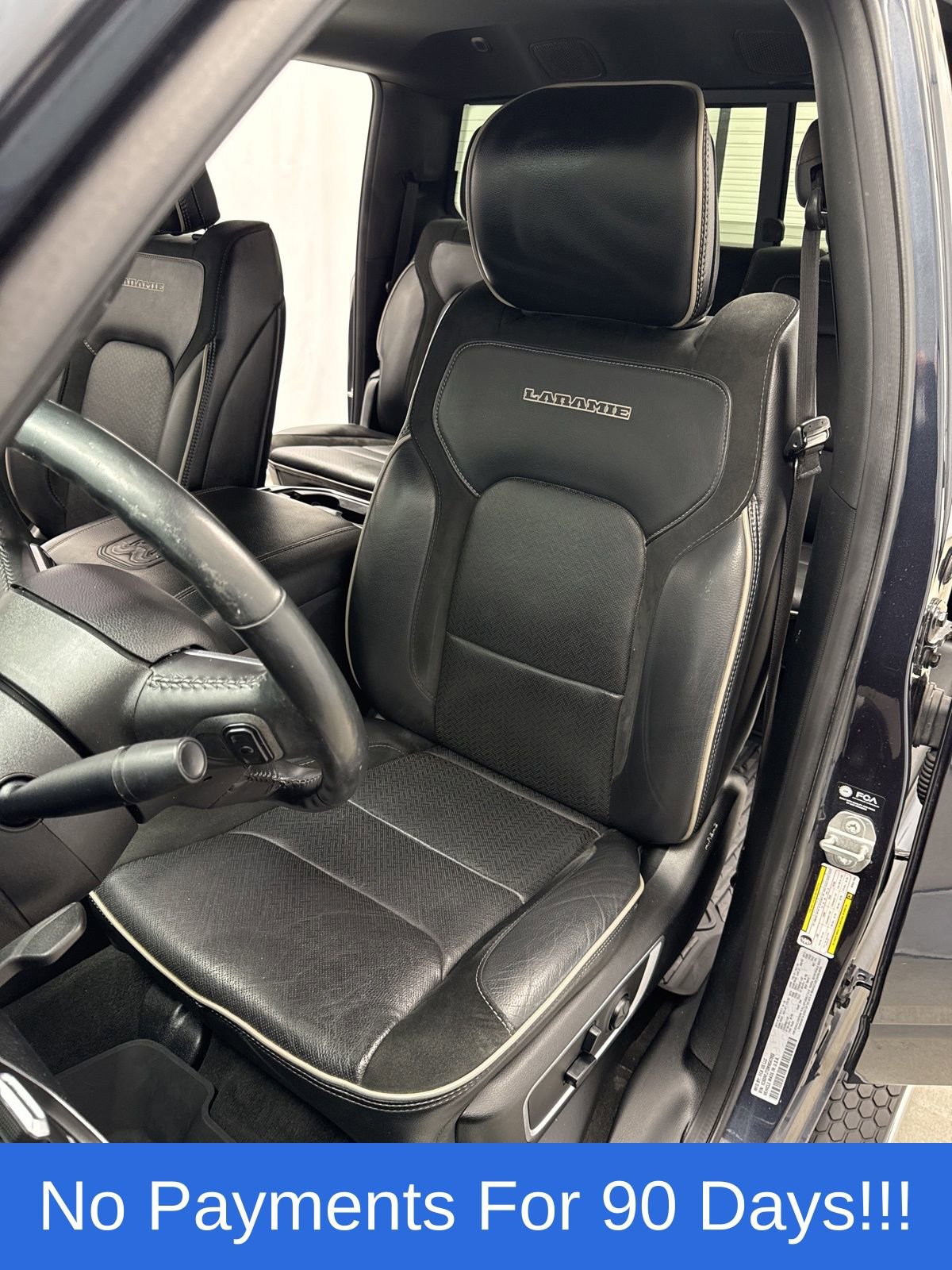 Used 2021 RAM 1500 Laramie w/ Sport Appearance Package image 11