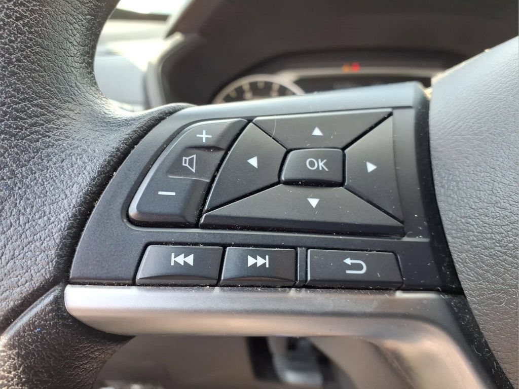 Used 2024 Nissan Altima 2.5 SV FWD image 19
