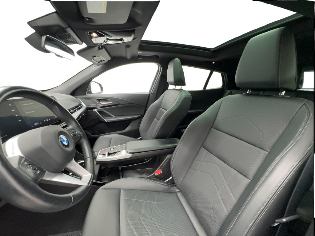 Used 2025 BMW X2 xDrive28i AWD/4WD image 20