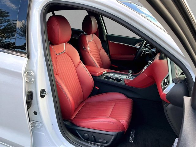 Used 2023 Genesis G70 2.0T w/ Sport Prestige Package image 9
