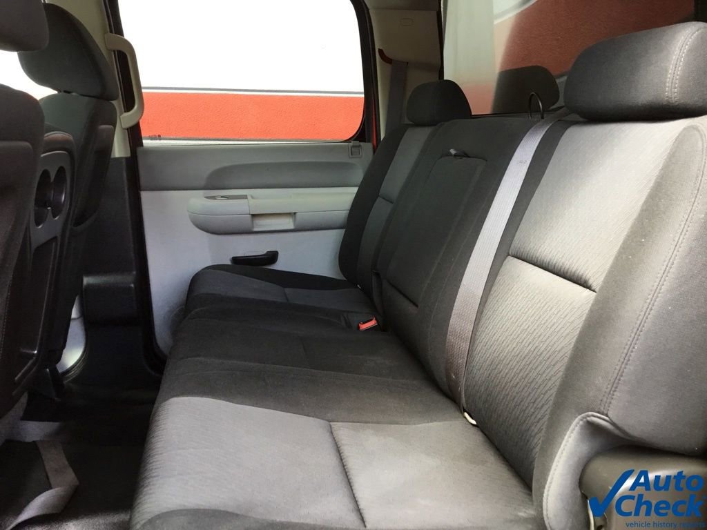 Used 2013 Chevrolet Silverado 3500 W/T w/ Snow Plow Prep Package image 33
