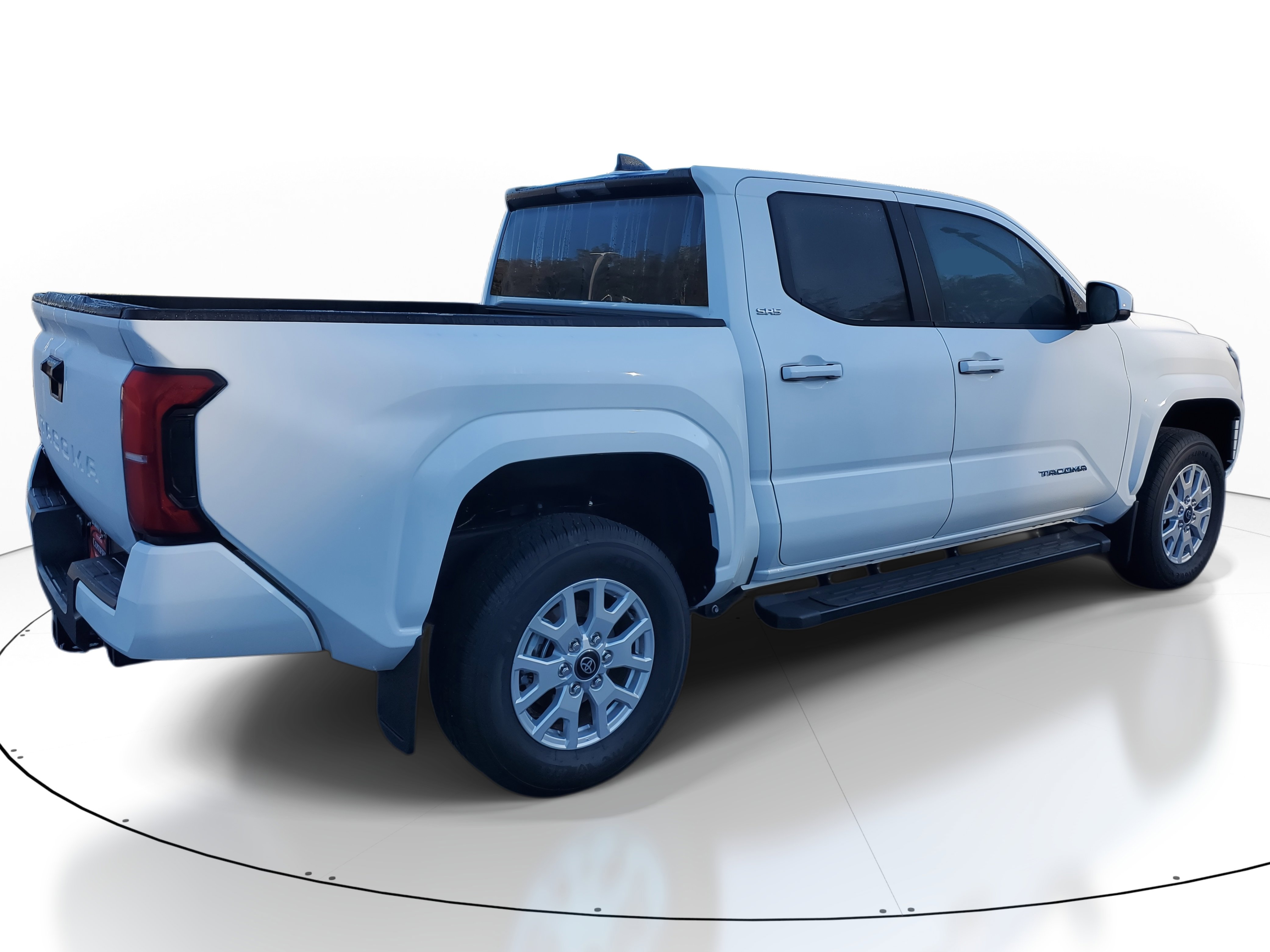 Used 2024 Toyota Tacoma SR5 image 6
