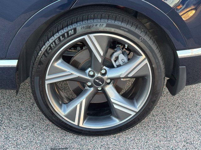 Certified 2025 Genesis GV80 3.5T Prestige AWD/4WD image 6