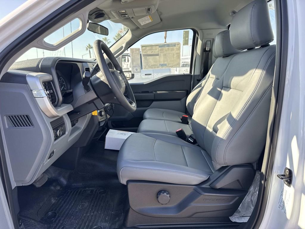 New 2026 Ford F350 XL w/ XL Chrome Package image 14