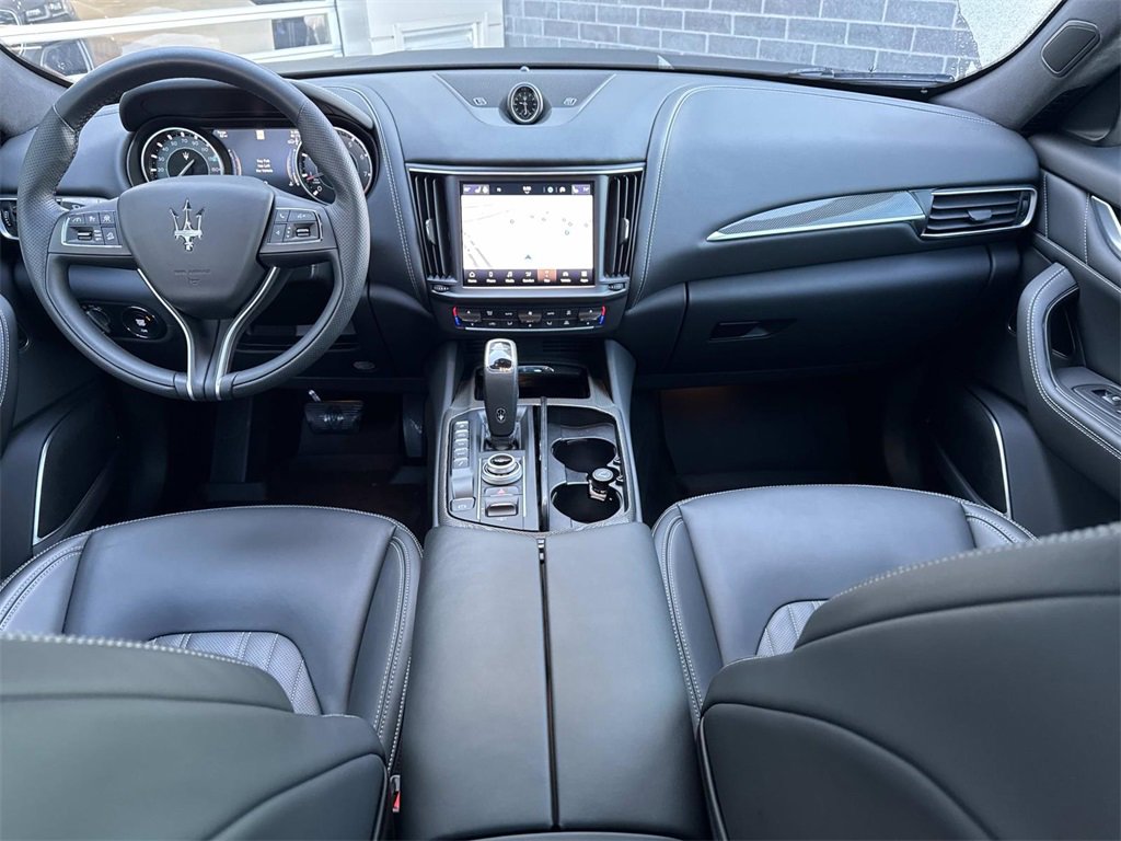Used 2023 Maserati Levante GT image 15
