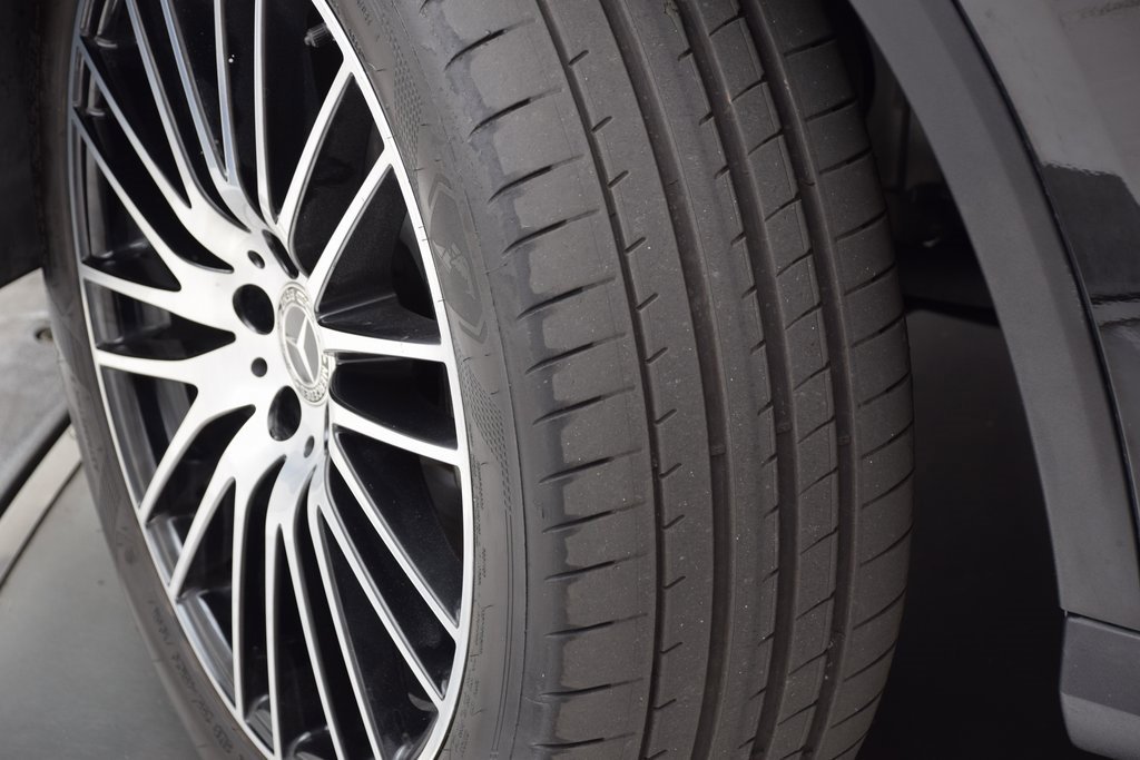 Used 2023 Mercedes-Benz GLC 300 image 30