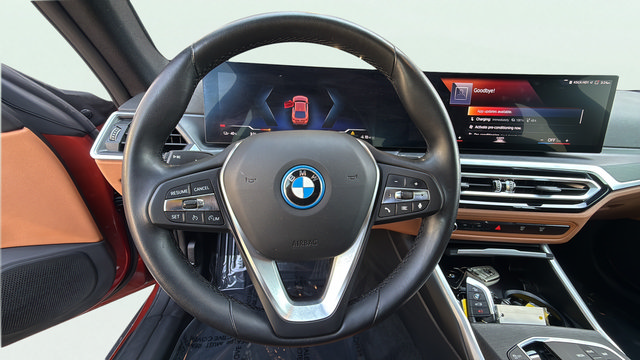 Used 2023 BMW i4 eDrive40 RWD image 16
