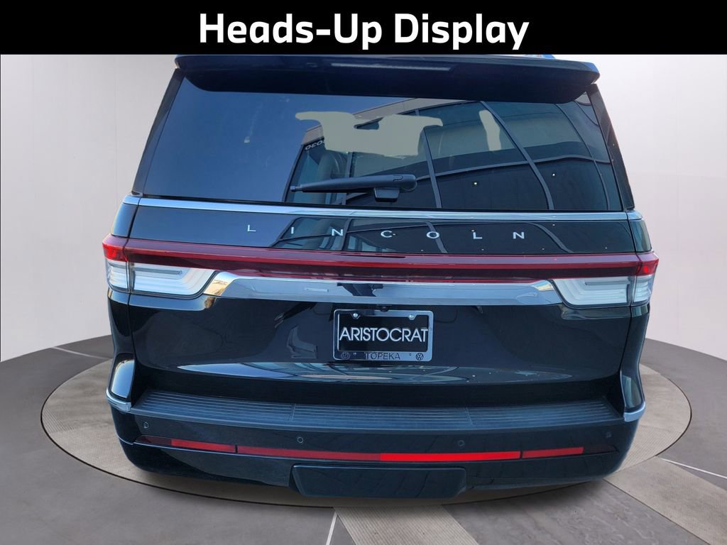 Used 2022 Lincoln Navigator Reserve image 7