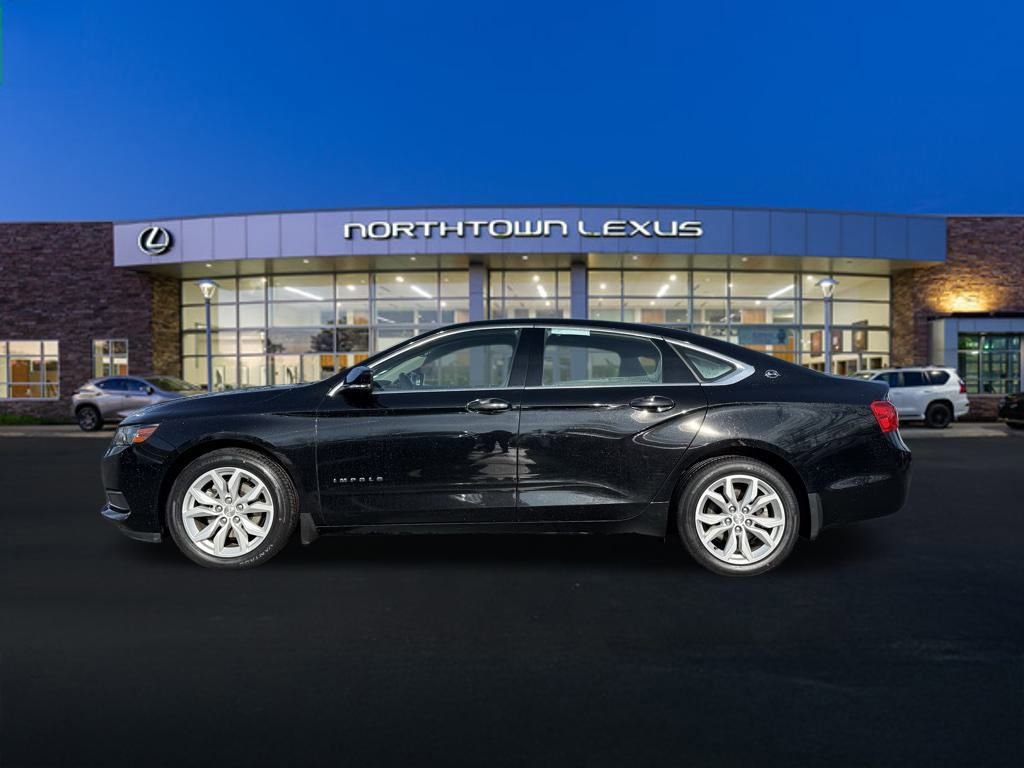 Used 2017 Chevrolet Impala LT image 2