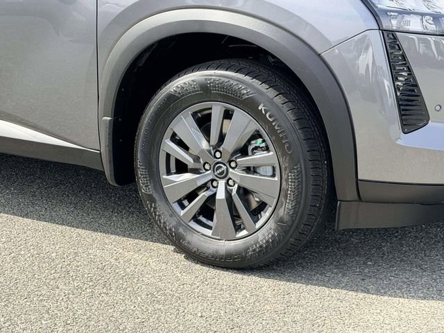 New 2026 Nissan Pathfinder SV w/ SV Premium Package AWD/4WD image 7