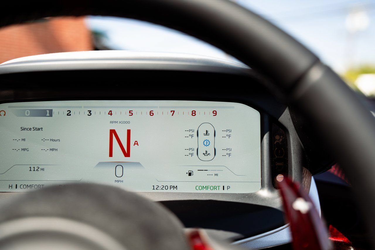 Used 2021 McLaren Elva RWD image 19