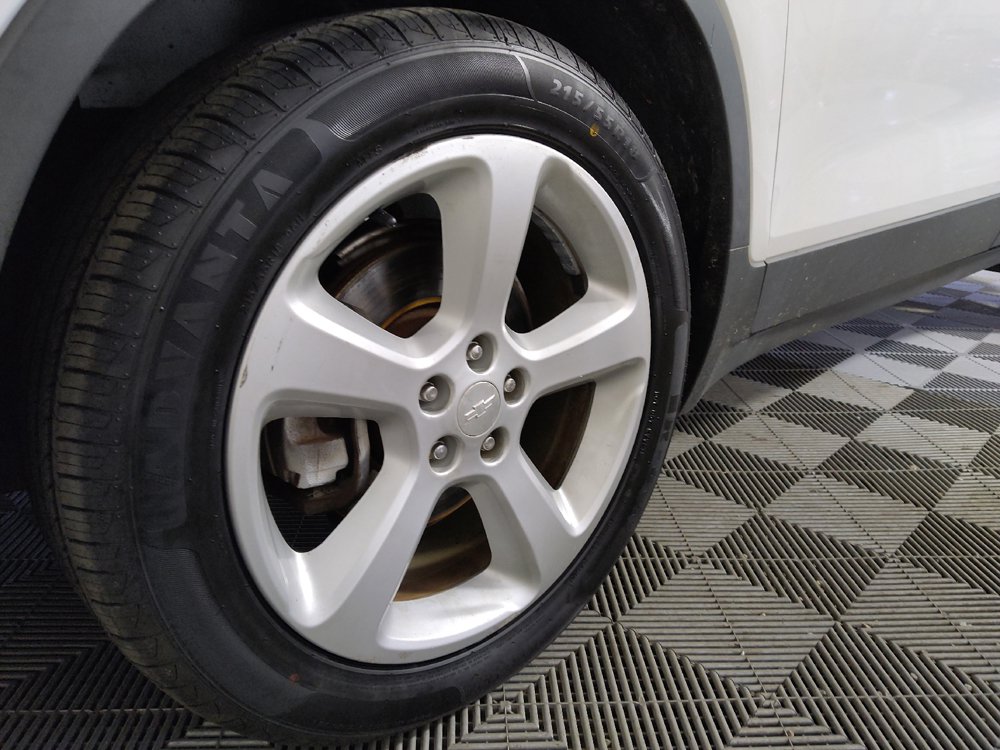 Used 2015 Chevrolet Trax LTZ FWD image 31