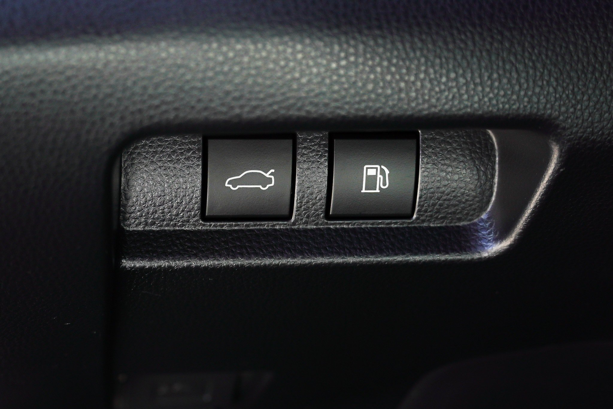 Certified 2023 Toyota Crown AWD/4WD image 19