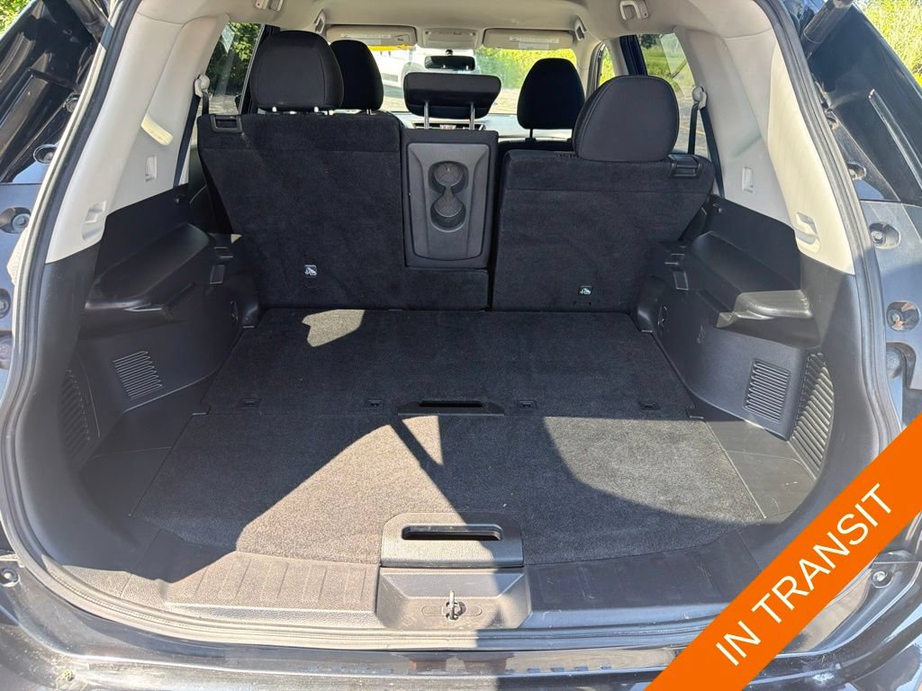 Used 2018 Nissan Rogue SV AWD/4WD image 31