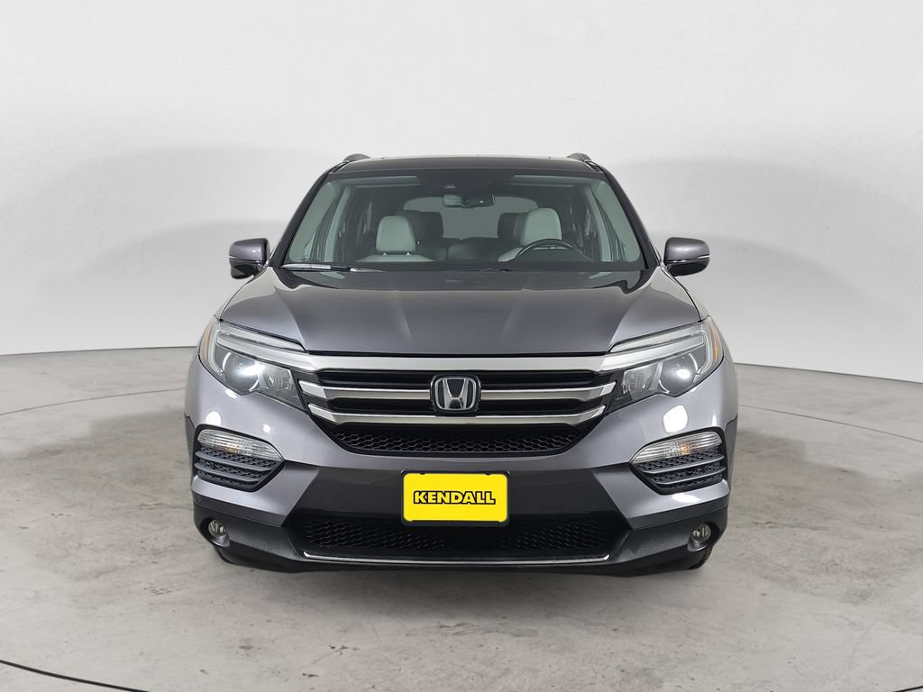 Used 2016 Honda Pilot Touring image 2