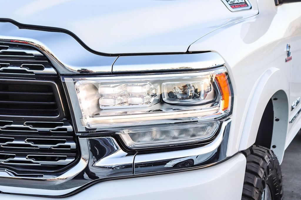 Used 2022 RAM 2500 Limited w/ Body Color Bumper Group AWD/4WD image 5