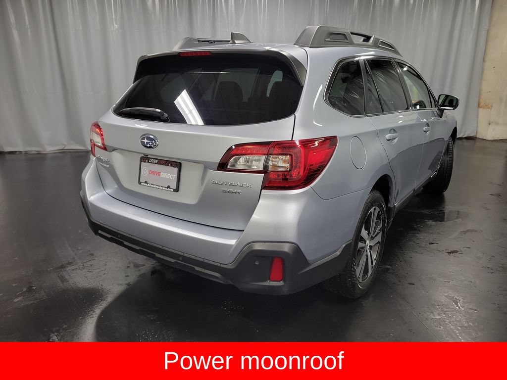 Used 2018 Subaru Outback 3.6R Limited AWD/4WD image 11