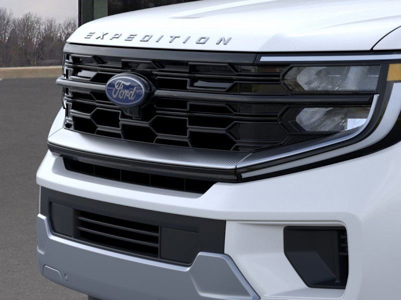 New 2026 Ford Expedition Max Platinum image 17