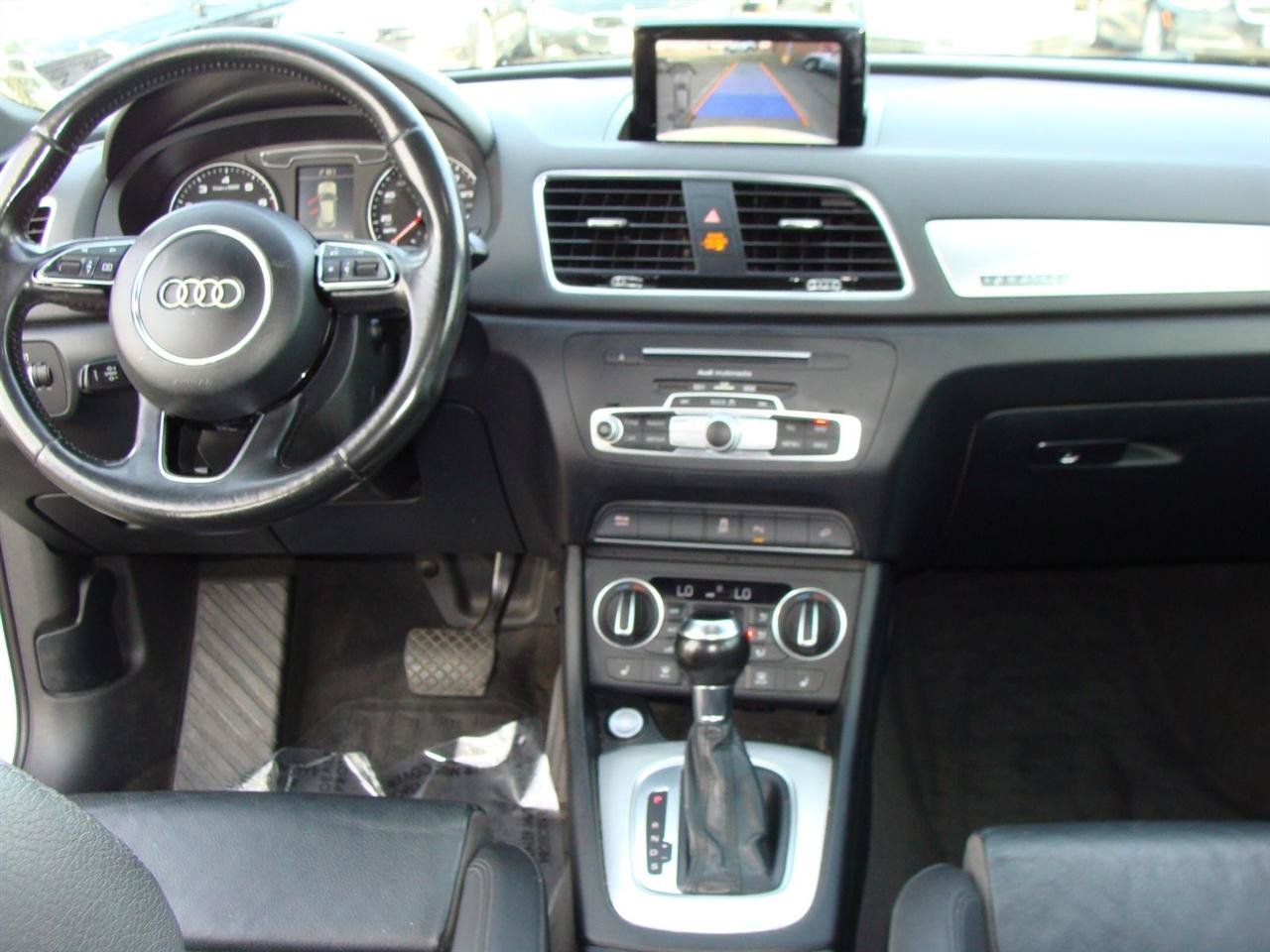 Used 2016 Audi Q3 2.0T Premium Plus AWD/4WD image 9