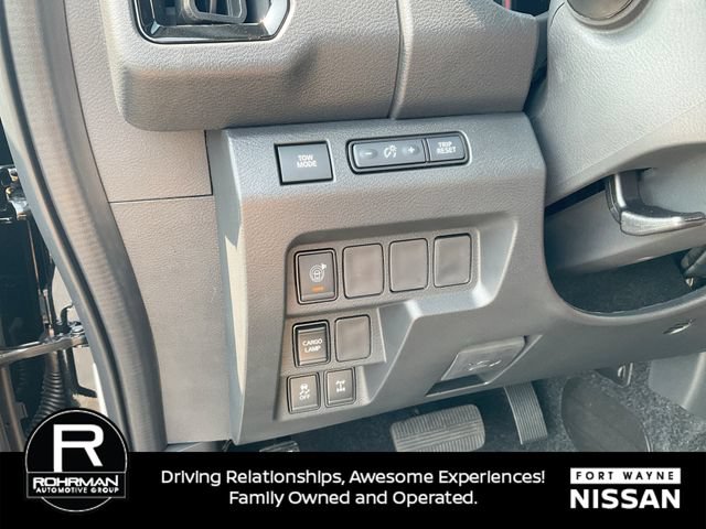 New 2026 Nissan Frontier PRO-4X w/ Tow Package AWD/4WD image 19
