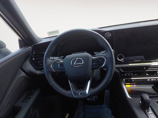 Used 2025 Lexus TX 500h AWD image 10