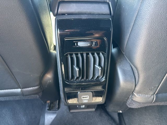 Used 2024 Jeep Compass Latitude AWD/4WD image 14