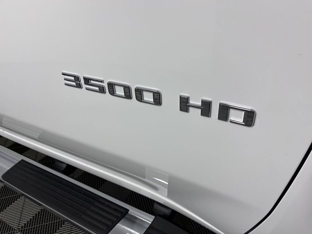 New 2026 Chevrolet Silverado 3500 LT w/ Safety Package image 9