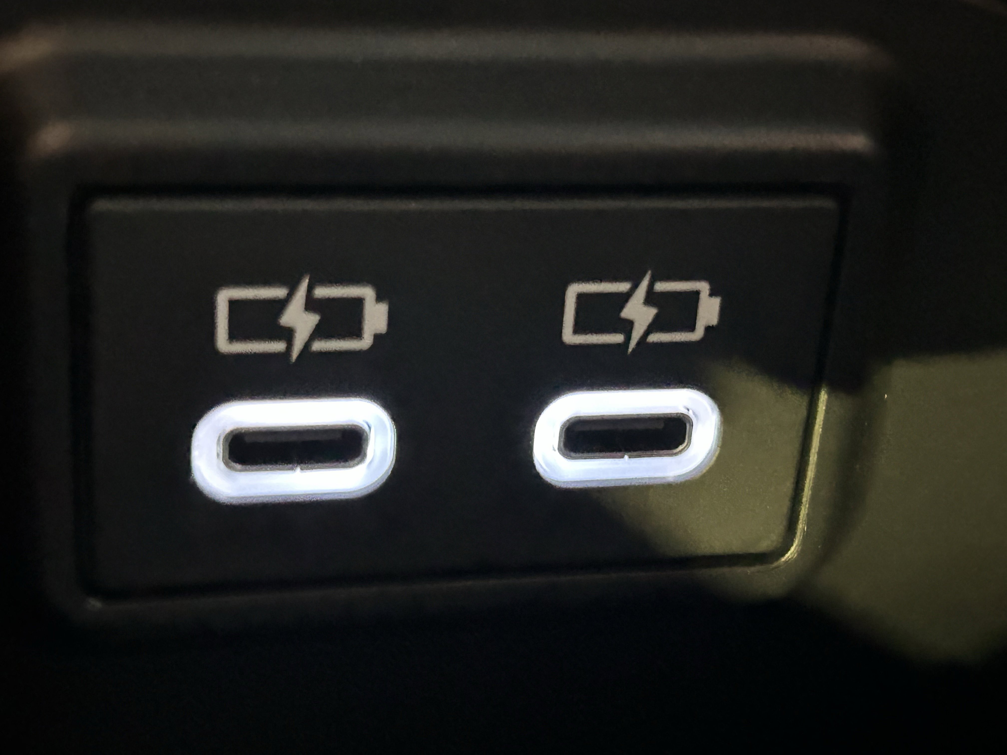 Certified 2024 Toyota RAV4 XLE image 33