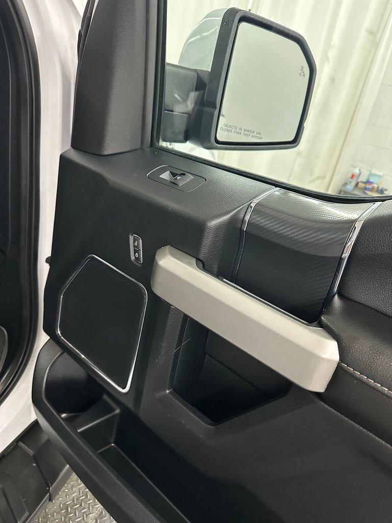 Used 2018 Ford F150 Lariat image 37