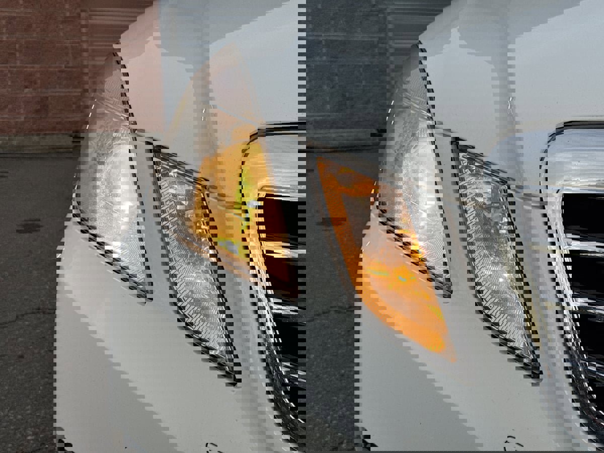 Used 2013 Mercedes-Benz E 350 4MATIC Wagon image 40