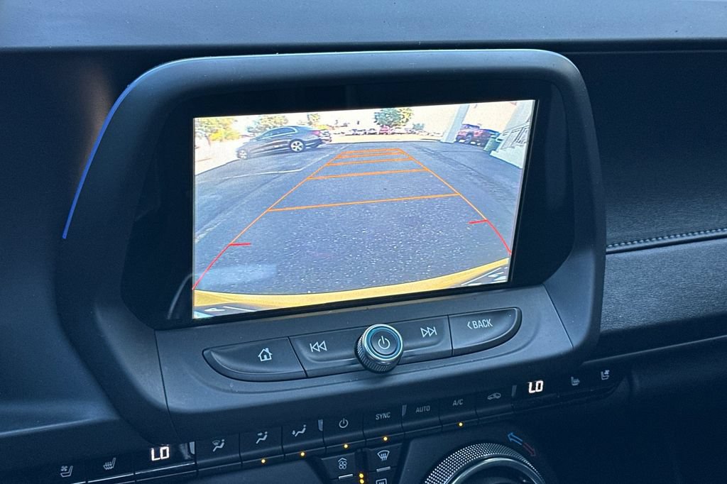 Used 2016 Chevrolet Camaro SS RWD image 17