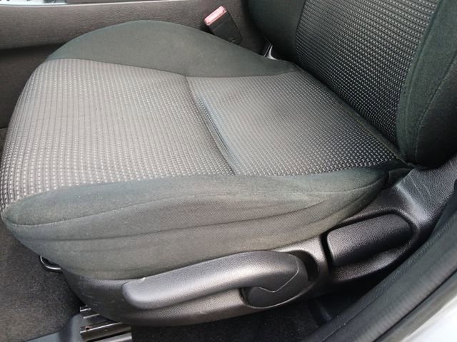 Used 2013 MAZDA MAZDA3 i Touring image 17