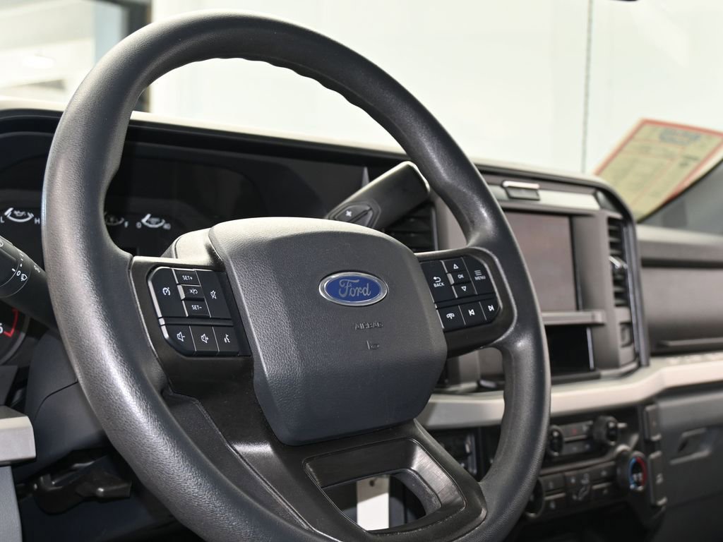 Used 2025 Ford F250 XLT image 14