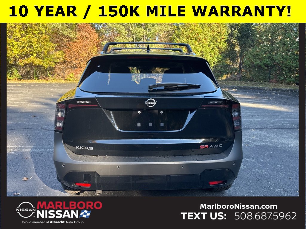 New 2026 Nissan Kicks SR w/ SR Premium Package image 6