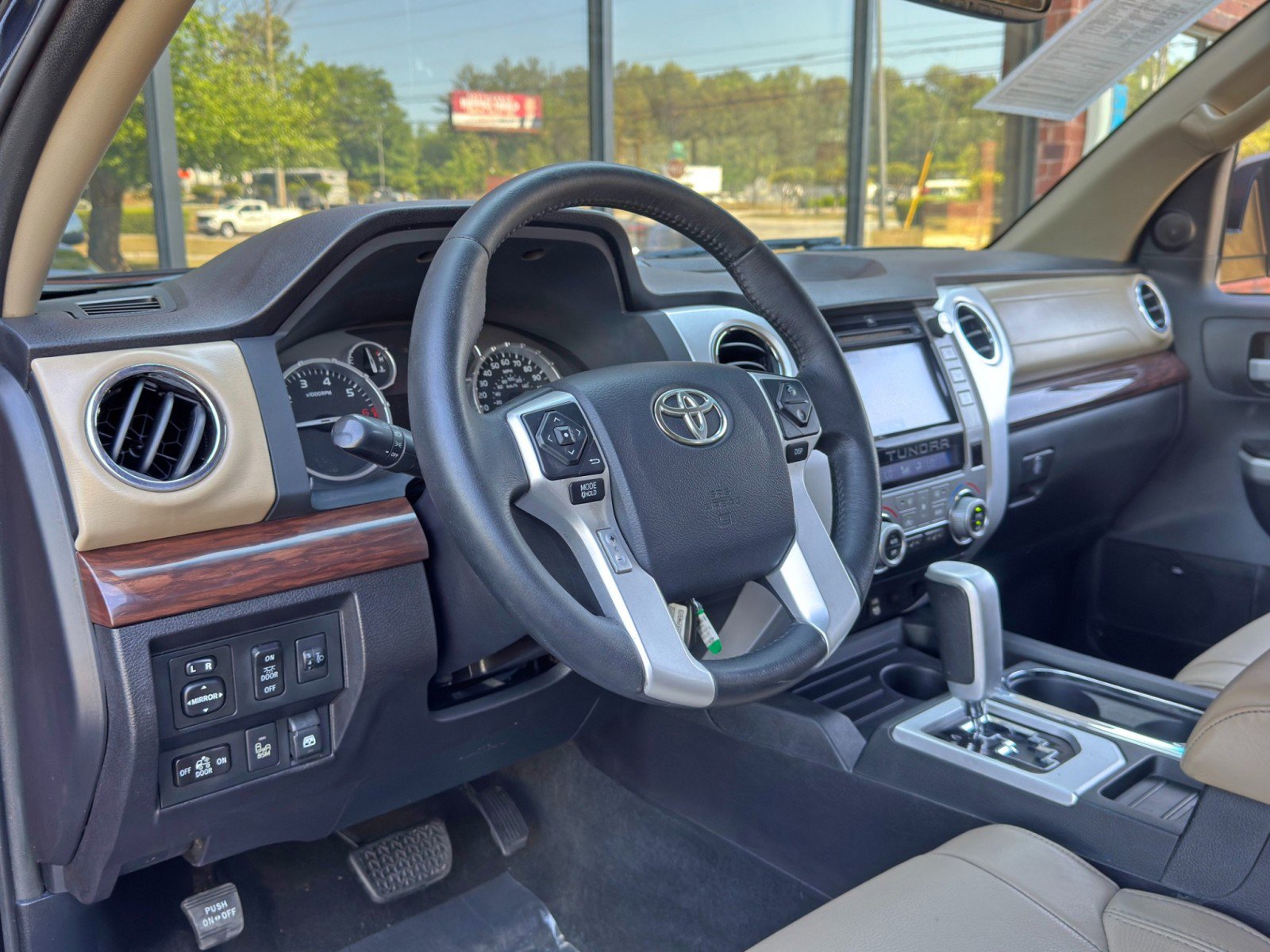 Used 2014 Toyota Tundra Limited w/ Limited Premium Package AWD/4WD image 13