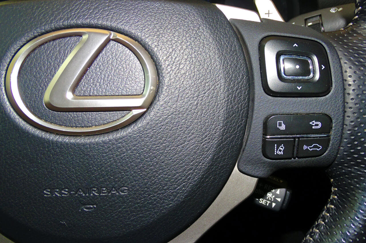 Used 2020 Lexus IS 300 F Sport image 25