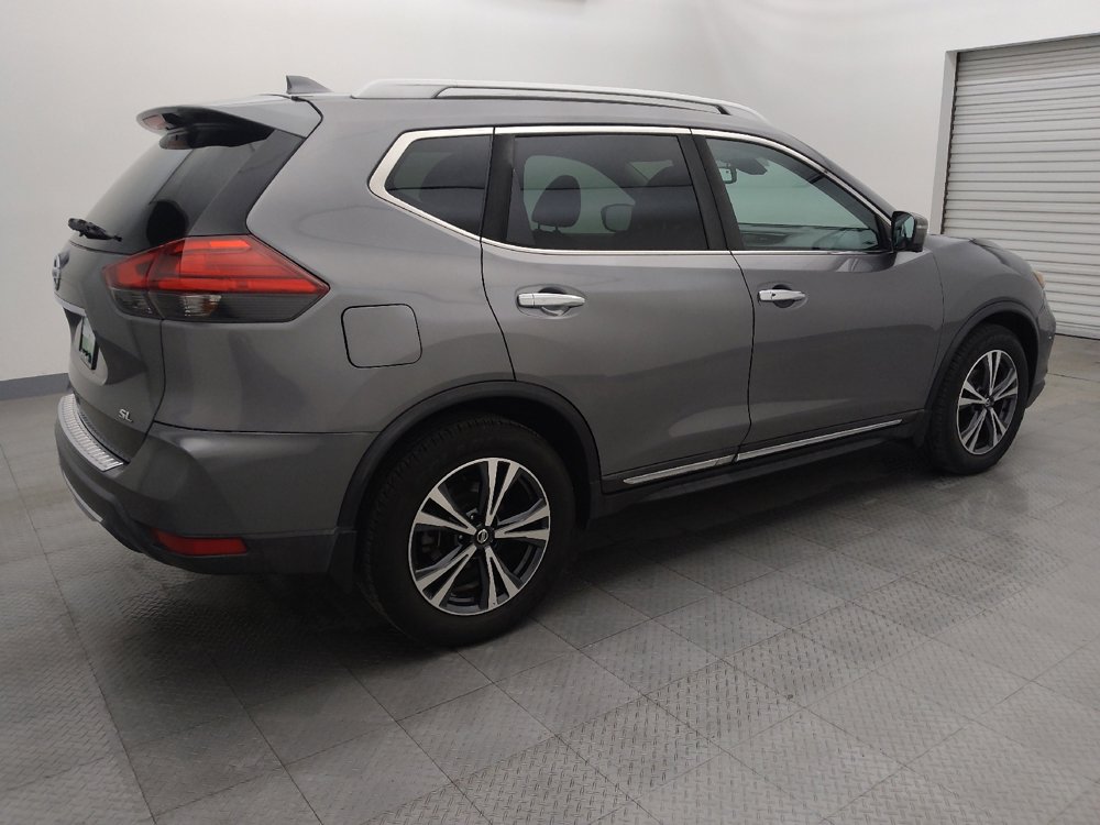 Used 2017 Nissan Rogue SL w/ SL Premium Package image 10