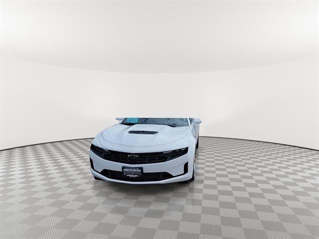 Used 2023 Chevrolet Camaro LT w/ Technology Package image 3